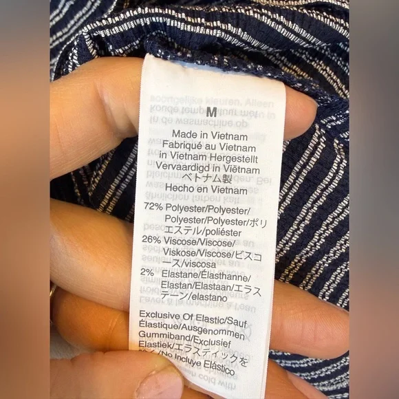 Madewell Texture & Thread Smocked Peplum Tank Top- Size Medium - Picture 9 of 10